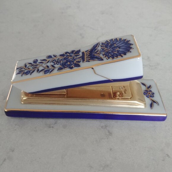 Blue white gold ceramic functional stapler - Picture 2 of 12